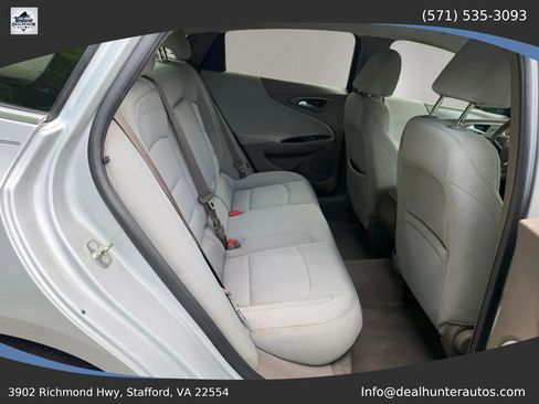 Used 2018 Chevrolet Malibu LS FWD image 21