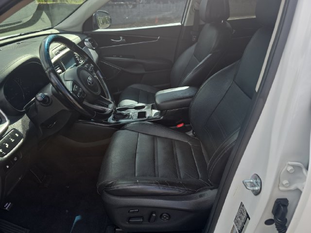 Used 2016 Kia Sorento SX FWD image 12