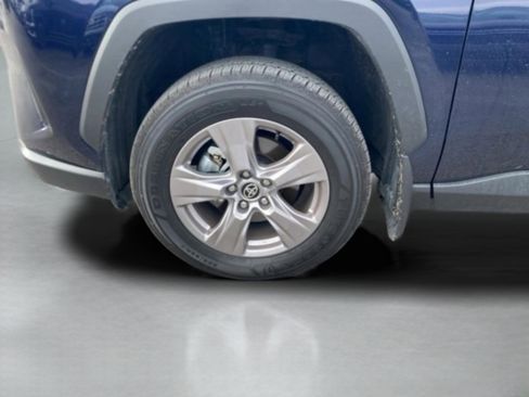 Used 2025 Toyota RAV4 XLE w/ Convenience Package image 33