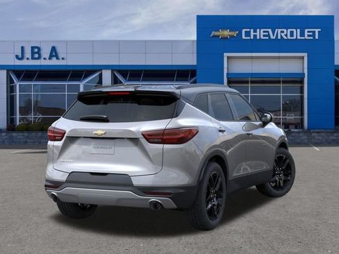 New 2026 Chevrolet Blazer LT w/ Convenience Package FWD image 4