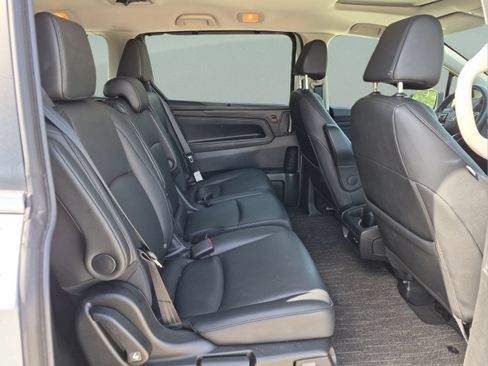 Certified 2025 Honda Odyssey EX-L image 18