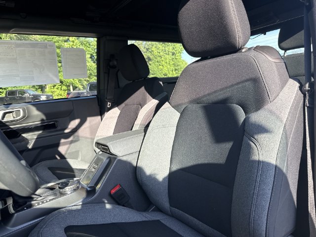 Used 2026 Ford Bronco 2-Door AWD/4WD image 11
