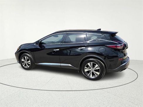 Used 2023 Nissan Murano SV image 4
