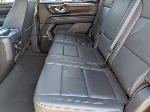 Used 2024 Chevrolet Tahoe LT image 15