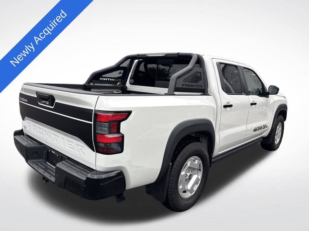 Used 2024 Nissan Frontier SV w/ Hardbody Edition AWD/4WD image 3