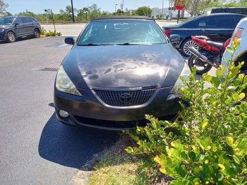 Used 2004 Toyota Solara SE image 4
