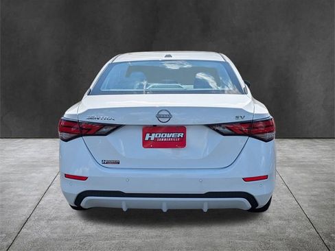 Used 2024 Nissan Sentra SV image 5