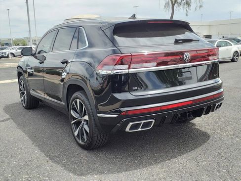 New 2026 Volkswagen Atlas Cross Sport SEL Premium R-Line image 4