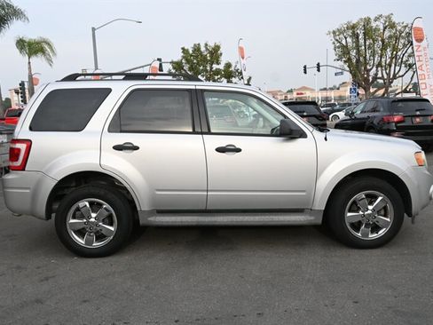 Used 2009 Ford Escape XLT image 13