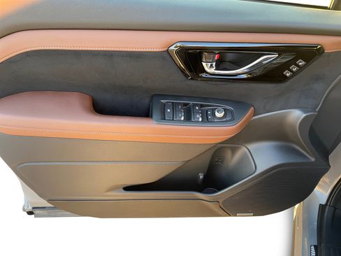 Certified 2025 Subaru Forester Touring image 21