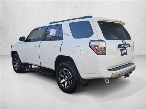 Used 2020 Toyota 4Runner TRD Off-Road Premium AWD/4WD image 8