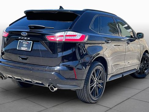 Used 2021 Ford Edge ST-Line FWD image 16