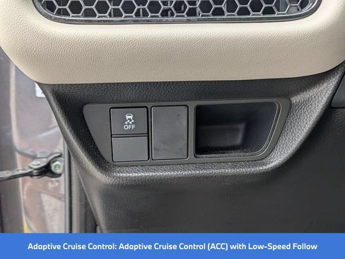 Used 2025 Honda HR-V LX image 19
