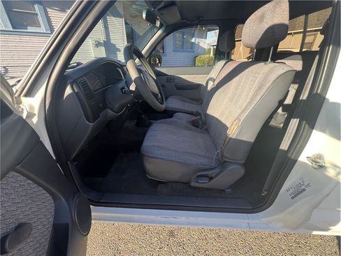 Used 1996 Toyota Tacoma 2WD Xtracab image 11