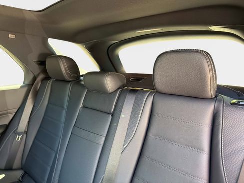 New 2026 Mercedes-Benz GLE 580 4MATIC image 14