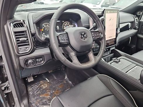 New 2026 RAM 2500 Limited AWD/4WD image 13