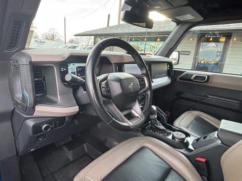 Used 2024 Ford Bronco Wildtrak AWD/4WD image 13