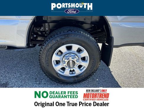 Used 2024 Ford F350 XLT w/ FX4 Off-Road Package image 22