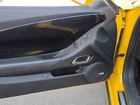 Used 2012 Chevrolet Camaro SS w/ Transformers 3 Edition image 13