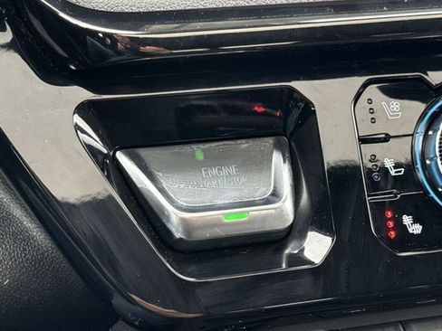 Certified 2024 GMC Sierra 1500 AT4 w/ Technology Package image 16