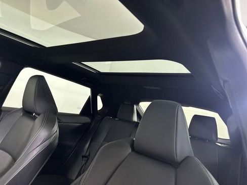 Used 2023 Toyota bZ4X XLE w/ Weather Package image 12