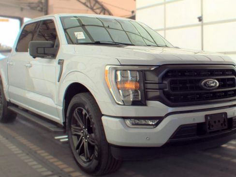 Used 2021 Ford F150 XLT w/ Equipment Group 302A High RWD image 4