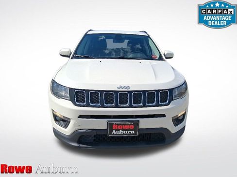 Used 2019 Jeep Compass Latitude w/ Popular Equipment Group AWD/4WD image 1