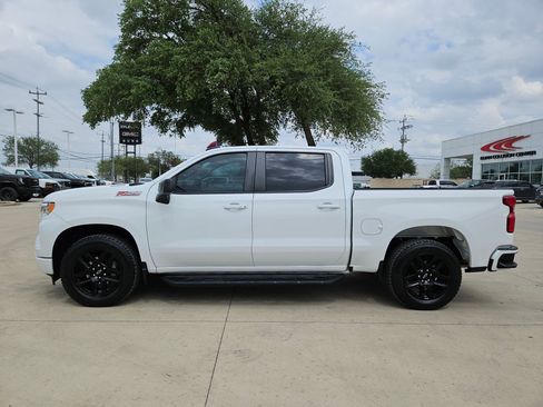 Certified 2022 Chevrolet Silverado 1500 RST w/ Z71 Off-Road Package AWD/4WD image 6