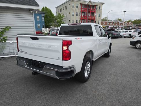 Used 2024 Chevrolet Silverado 1500 LT AWD/4WD image 6