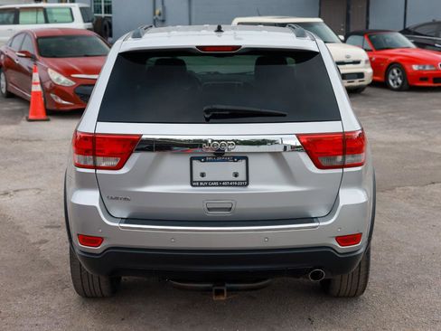 Used 2013 Jeep Grand Cherokee Limited image 9