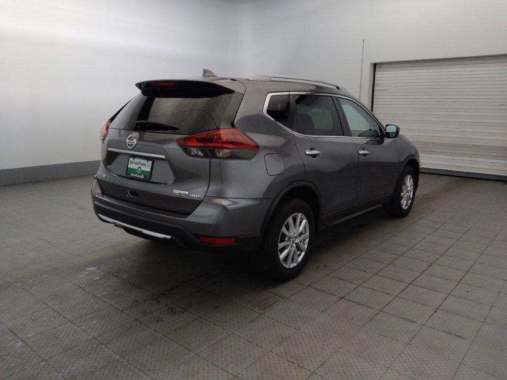 Used 2019 Nissan Rogue S w/ Special Edition Package AWD/4WD image 9