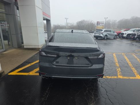 Used 2025 Toyota Camry XSE w/ Premium Plus Package image 4