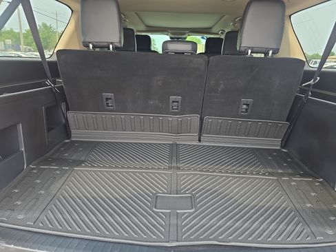 Used 2023 Ford Expedition Max XLT AWD/4WD image 11
