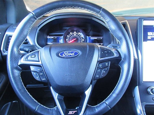 Used 2022 Ford Edge ST AWD/4WD image 19