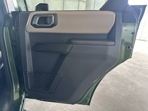 Used 2024 Ford Bronco Wildtrak AWD/4WD image 15