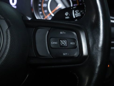 Used 2022 Jeep Gladiator Sport AWD/4WD image 22