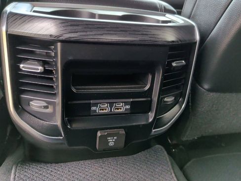 Used 2024 RAM 2500 Laramie w/ Night Edition AWD/4WD image 42