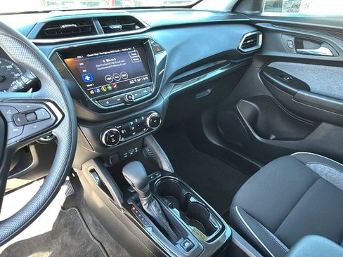 Certified 2023 Chevrolet TrailBlazer LT w/ Convenience Package image 22