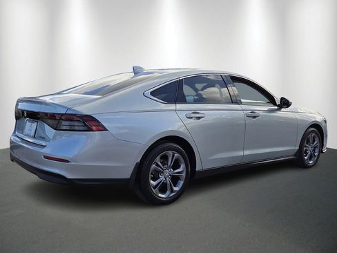 Certified 2024 Honda Accord EX image 7