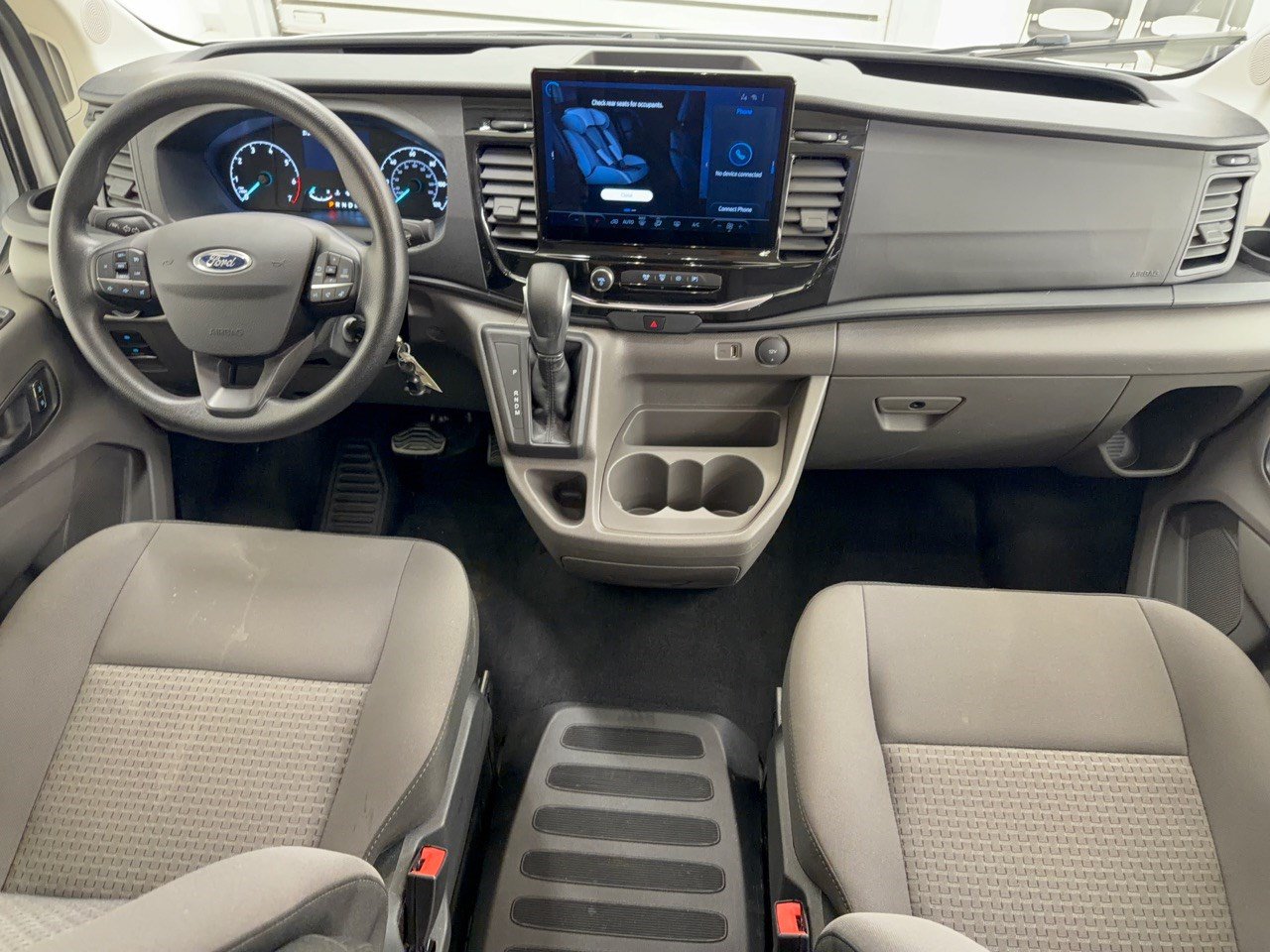 Used 2025 Ford Transit 350 XLT RWD image 17