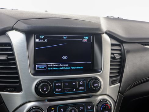 Used 2019 GMC Yukon XL SLT w/ Open Road Package AWD/4WD image 30