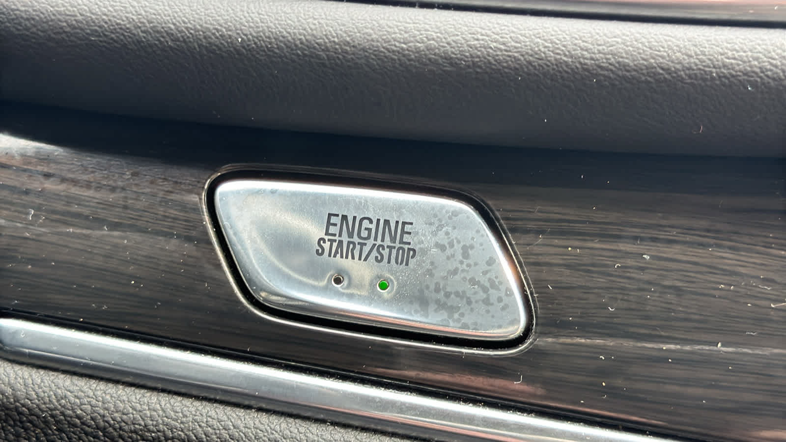 Certified 2019 Buick Enclave Premium w/ Trailering Package, 5000 lbs. AWD/4WD image 21
