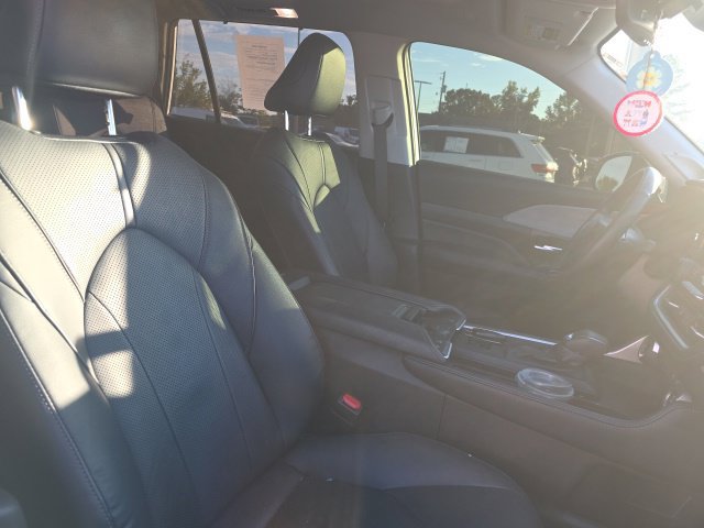 Used 2025 Toyota Grand Highlander AWD Hybrid image 15