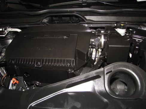 Certified 2025 Honda Pilot Touring image 22