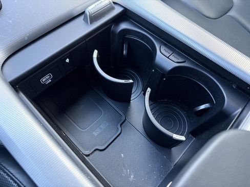 Used 2023 Hyundai Palisade Calligraphy image 26