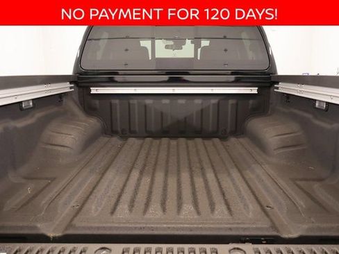 New 2025 Nissan Frontier SV w/ SV Convenience Package image 24