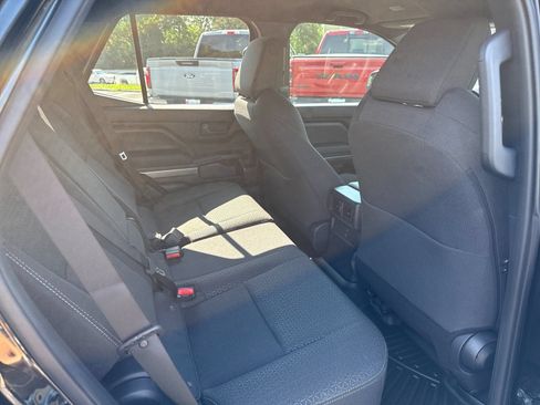Used 2026 Toyota 4Runner SR5 AWD/4WD image 25
