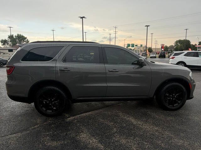 Used 2022 Dodge Durango SXT AWD/4WD image 7