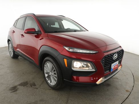 Used 2020 Hyundai Kona SEL Plus w/ Cargo Package image 3