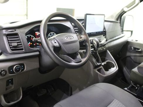 Used 2023 Ford Transit 350 XLT RWD image 10